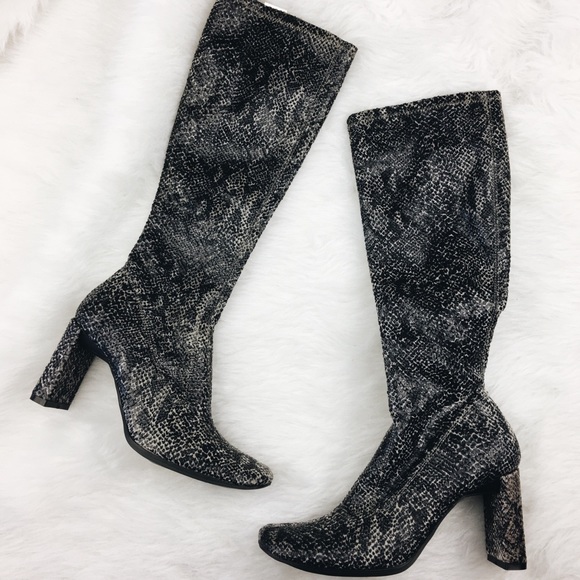 chinese laundry snake booties